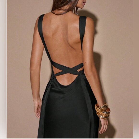 Sexy Minimalist Deep V-Neck Sleeveless Backless Tie Dress Black - Picture 2 of 10